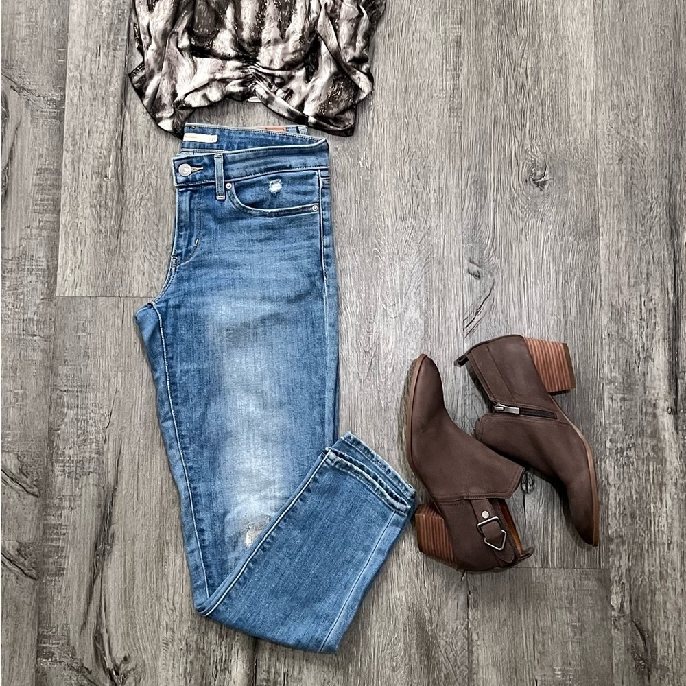 Levi Strauss 711 Skinny Jeans-Women’s